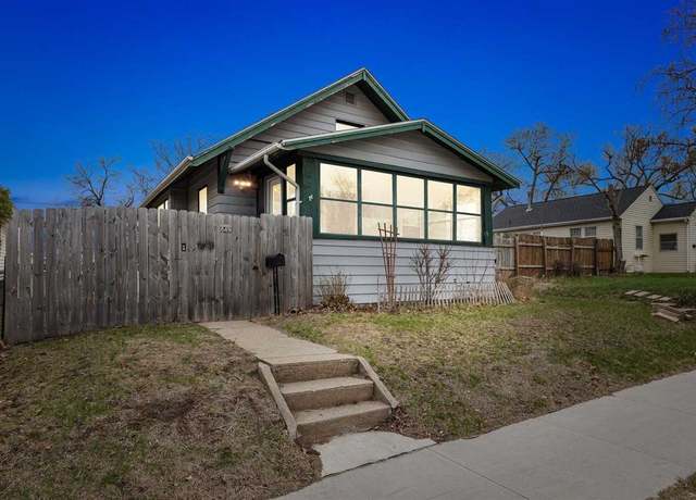 Property at 849 Center Point Rd NE, Cedar Rapids, IA 52402, 2 beds, 2 baths