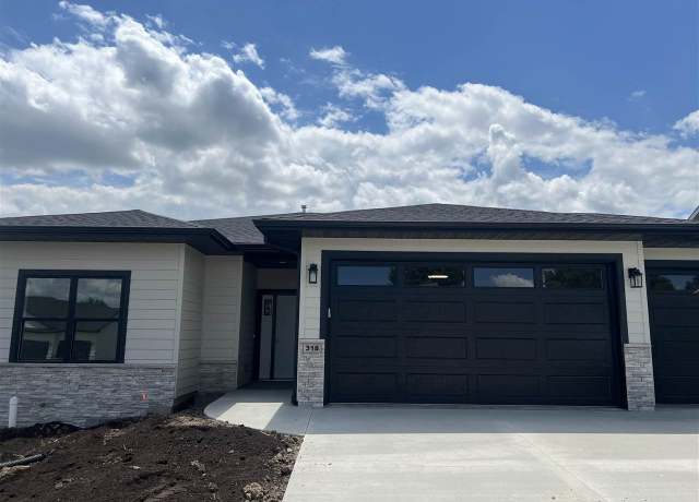 Property at 318 Sierra Trce, Coralville, IA 52241, 4 beds, 3 baths