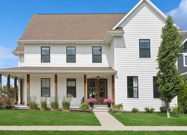 Property at 453 Windmill Pl, Iowa City, IA 52245, 6 beds, 3.5 baths