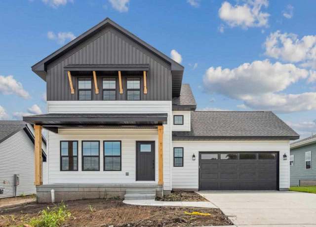 Property at 1267 Covered Wagon Dr, Iowa City, IA 52240, 4 beds, 3.5 baths
