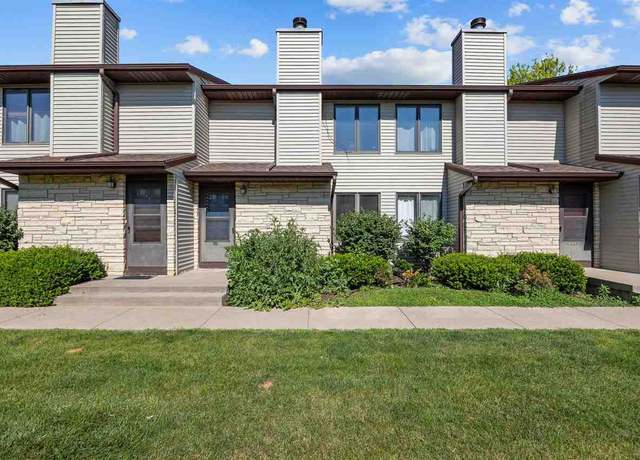 Property at 1211 Cambria Ct, Iowa City, IA 52246, 2 beds, 1.5 baths