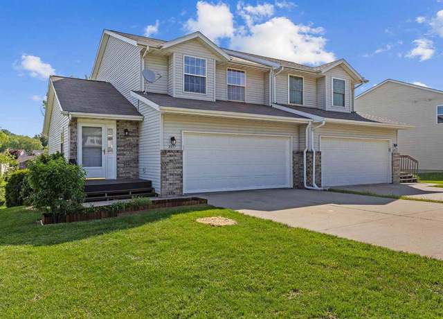 Property at 2277 Holiday Rd, Coralville, IA 52241, 3 beds, 2.5 baths