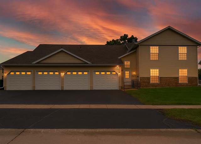 Property at 3919 Summerfield Ln Ln NE Unit B, Cedar Rapids, IA 52402, 2 beds, 2 baths