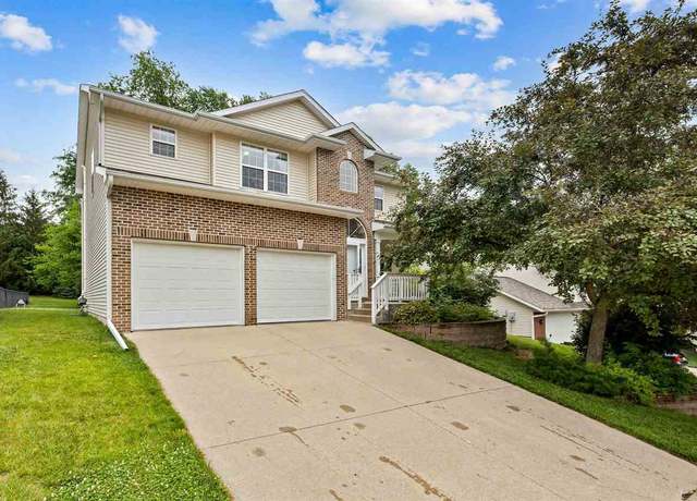 Property at 2019 Timber Ln, Coralville, IA 52241, 4 beds, 3.5 baths