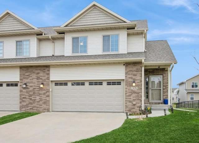 Property at 1232 Mary Ln, North Liberty, IA 52317, 4 beds, 3.5 baths