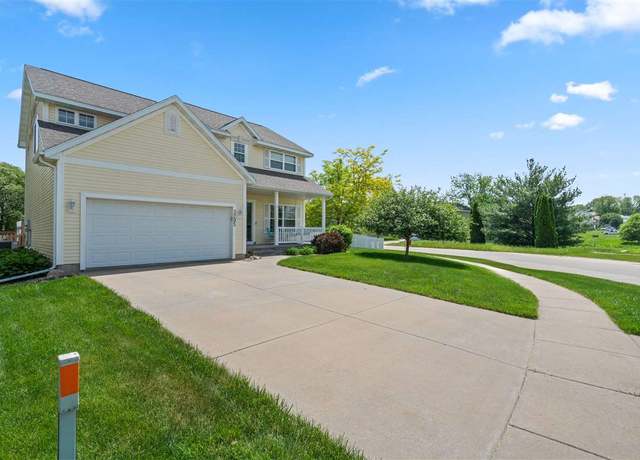 Property at 3205 Lennon Ln, Marion, IA 52302, 5 beds, 3.5 baths