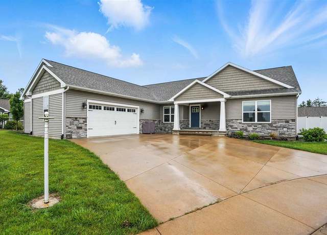 Property at 1425 Campbell Dr, Washington, IA 52353, 4 beds, 3 baths