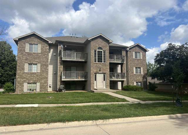 Property at 2864 Coral Ct #304, Coralville, IA 52241, 2 beds, 1 bath