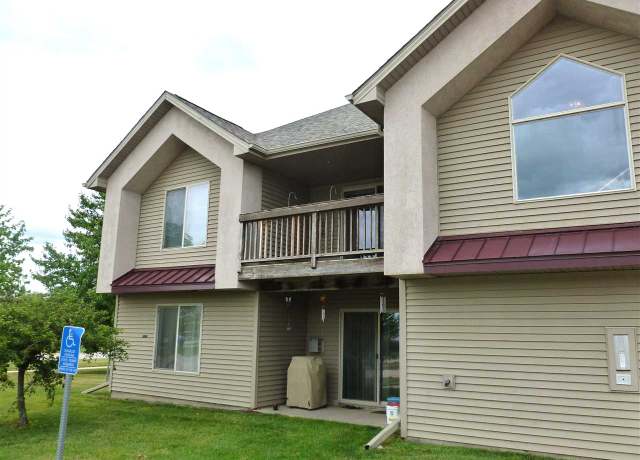 Property at 1010 240th St NE #5, North Liberty, IA 52317, 2 beds, 2 baths