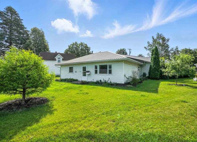 Property at 613 W Madison St, Washington, IA 52353, 2 beds, 2 baths