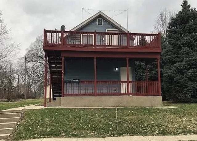 Property at 837 Maggard St, Iowa City, IA 52240, 2 baths
