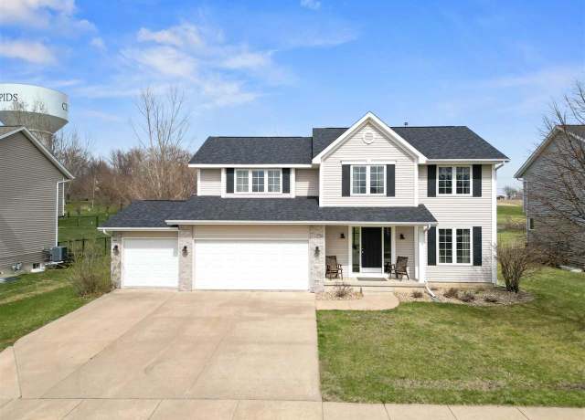 Property at 7207 Rolling Ridge Dr Dr SW, Cedar Rapids, IA 52404, 4 beds, 3.5 baths
