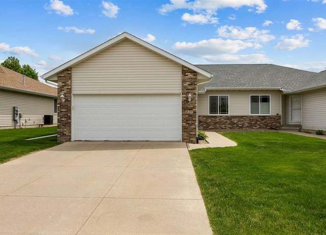 Property at 827 Dorchester Place Pl NE, Cedar Rapids, IA 52402, 3 beds, 3 baths