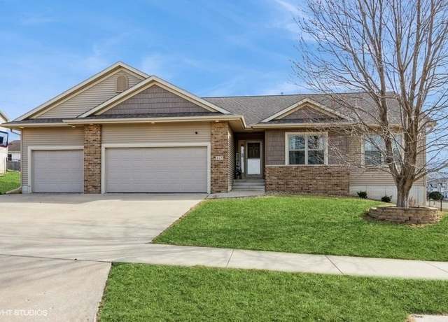 Property at 413 Bear Dr, Tiffin, IA 52340, 5 beds, 3 baths