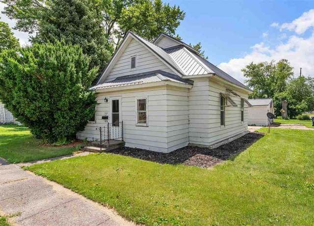 Property at 301 E 7th St, Washington, IA 52327, 2 beds, 1 bath