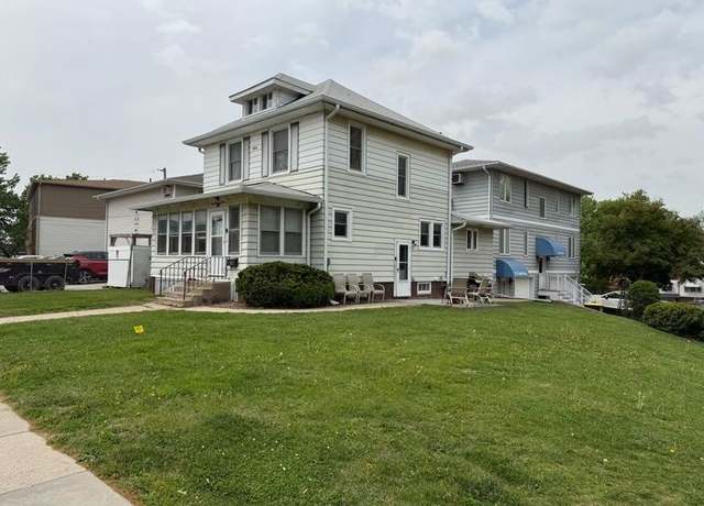Property at 1004 Newton Rd, Iowa City, IA 52246