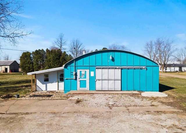 Property at 301 S Mechanic St, Brighton, IA 52540