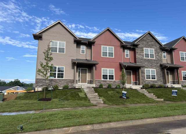 Property at 4721 Preston Ln, Iowa City, IA 52246, 3 beds, 2.5 baths