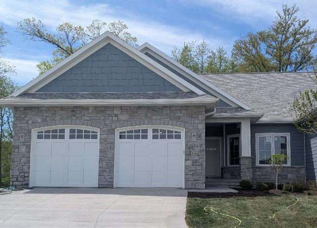 Property at 16 Pond Ridge Cir, Coralville, IA 52241, 4 beds, 3 baths