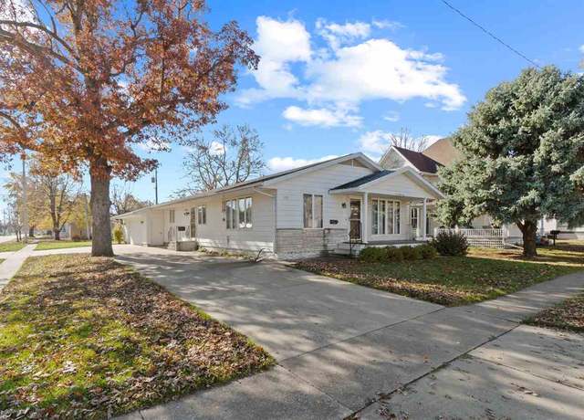 Property at 429 E Main St, Washington, IA 52353, 2 beds, 2 baths