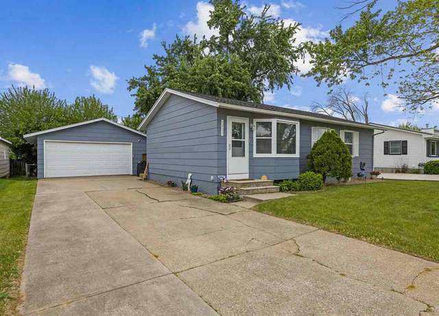 Property at 2617 Matthew Dr Dr SW, Cedar Rapids, IA 52404, 3 beds, 1 bath