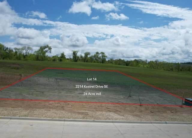 Property at 2214 Kestrel Dr SE, Cedar Rapids, IA 52403