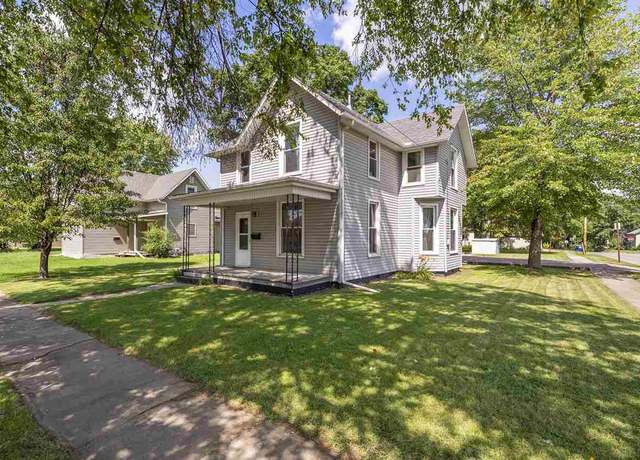 Property at 420 S Avenue D, Washington, IA 52353, 3 beds, 1.5 baths