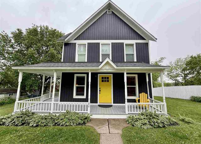 Property at 80 W 2nd St, Riverside, IA 52327, 4 beds, 3 baths