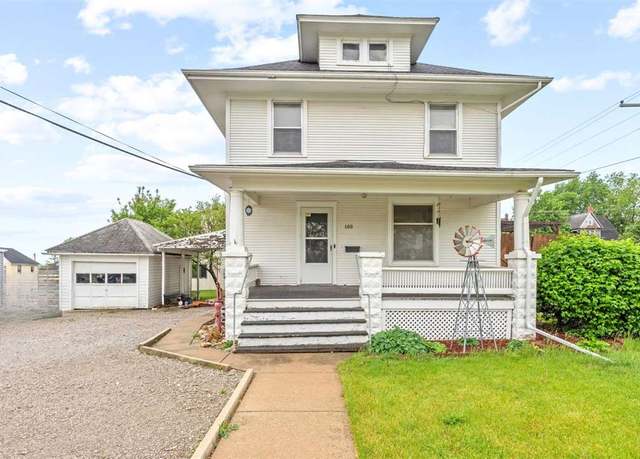 Property at 100 E Welsh St, Williamsburg, IA 52361, 4 beds, 2 baths