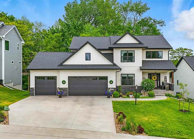 Property at 2925 Pine Hill Trce, Coralville, IA 52241, 5 beds, 3.5 baths