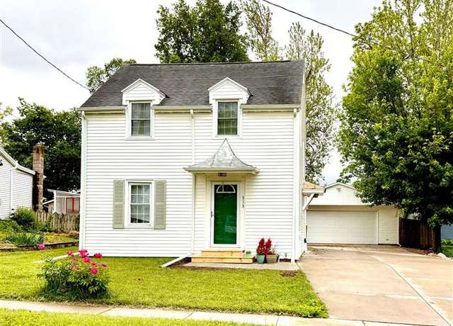Property at 313 E 5th St, Solon, IA 52333, 3 beds, 2 baths