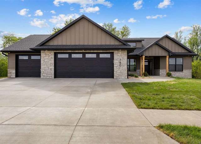 Property at 160 Pleasant Hill Dr NE, Swisher, IA 52338, 6 beds, 3 baths