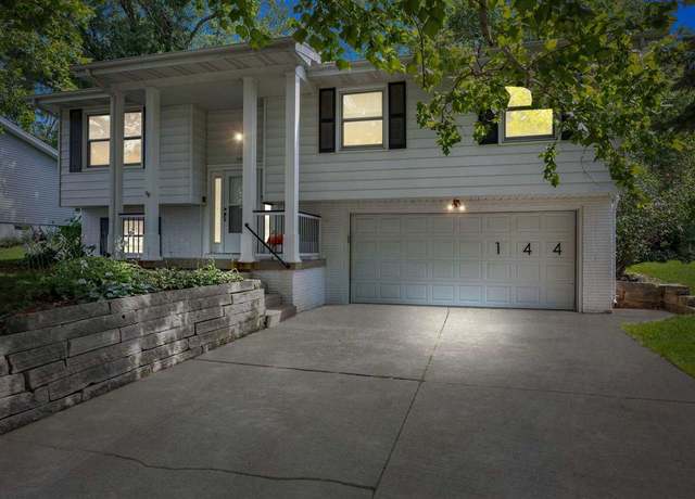 Property at 144 Dartmouth St, Iowa City, IA 52245, 3 beds, 2.5 baths
