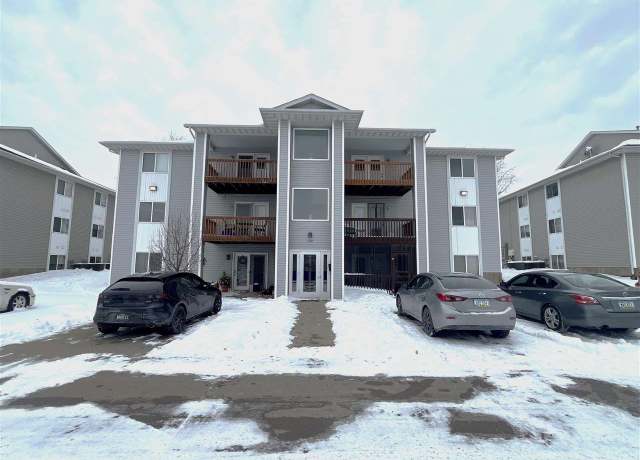 Property at 560 Augusta Cir #10, North Liberty, IA 52317, 2 beds, 1 bath
