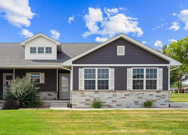 Property at 3016 Sherwood Dr, Marion, IA 52302, 3 beds, 3 baths