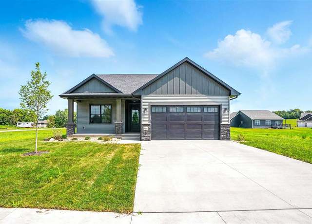 Property at 904 Long Dr, Solon, IA 52333, 4 beds, 3 baths
