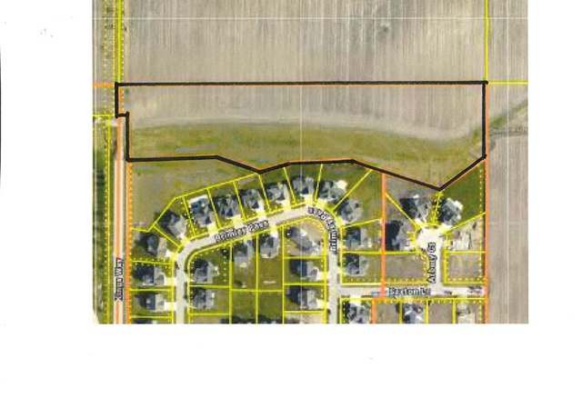 Property at 8.98 Acres M/L N Center Point Rd, Robins, IA 52328