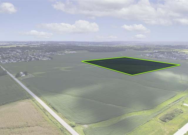 Property at 39.69 Acres M/L N Center Point Rd, Robins, IA 52328