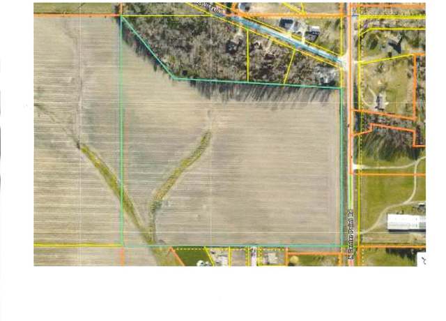 Property at 28.72 Acres M/L N Center Point Rd, Robins, IA 52328