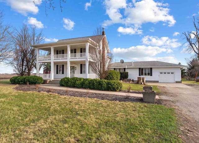 Property at 2835 245th St, Ainsworth, IA 52201, 3 beds, 2 baths