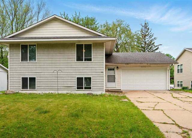 Property at 3339 Lower West Branch Rd, Iowa City, IA 52245, 3 beds, 1.5 baths
