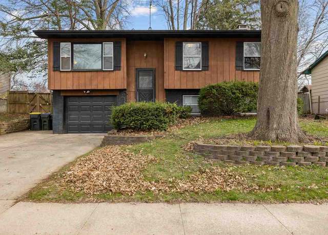 Property at 1812 Gleason Ave, Iowa City, IA 52240, 3 beds, 1 bath