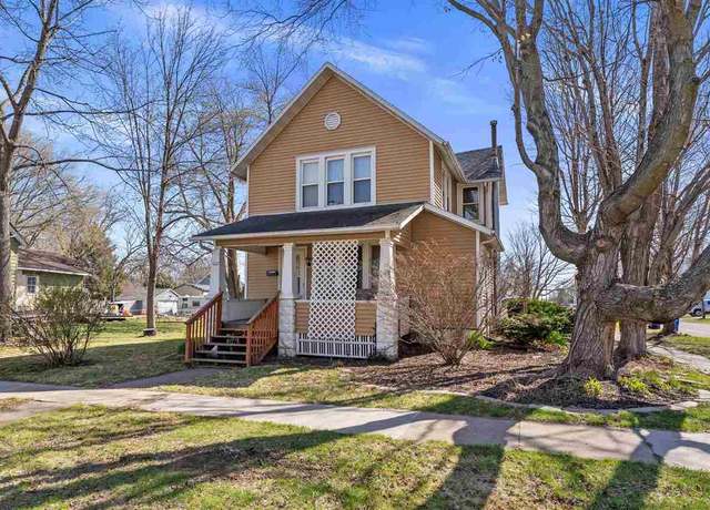 Property at 602 N Marion Ave, Washington, IA 52353, 2 beds, 0.5 baths