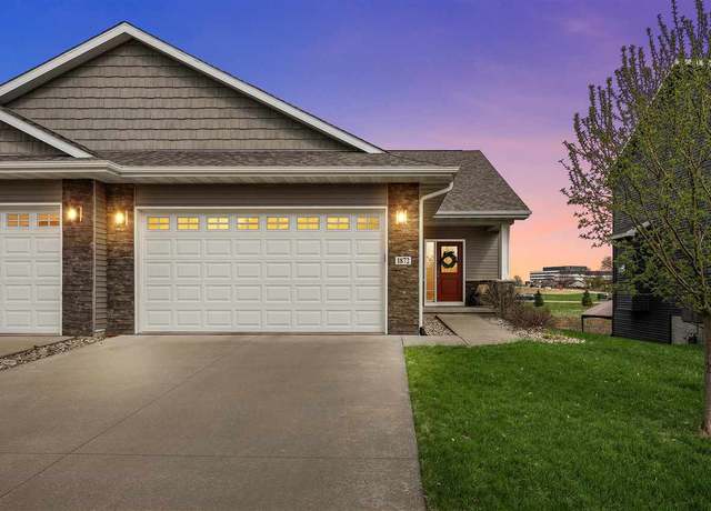 Property at 1872 Carroll Ct, North Liberty, IA 52317, 4 beds, 3 baths