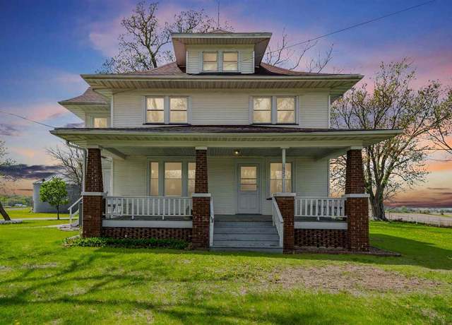 Property at 527 Swisher View Dr SW, Swisher, IA 52338, 5 beds, 2 baths