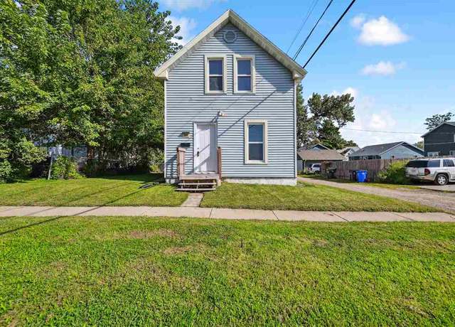 Property at 280 SW 14th Ave, Cedar Rapids, IA 52404, 3 beds, 1 bath
