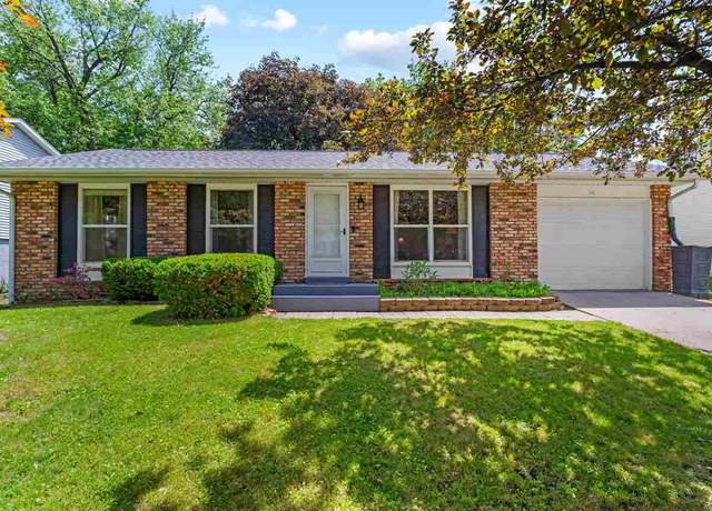Property at 54 Amber Ln, Iowa City, IA 52240, 3 beds, 1.5 baths