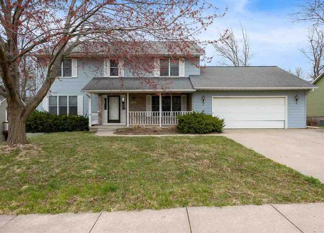 Property at 1925 Liberty Ln, Coralville, IA 52241, 5 beds, 3.5 baths