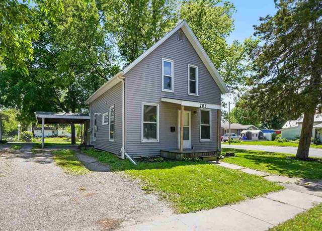Property at 701 E Madison St, Washington, IA 52353, 3 beds, 1 bath