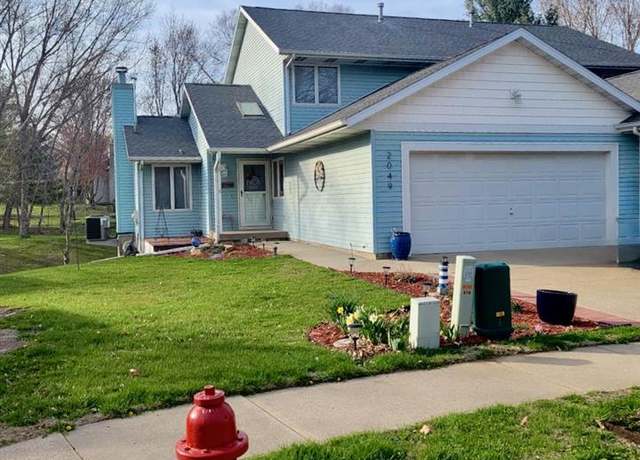 Property at 2049 Little Creek Ln, Iowa City, IA 52246, 3 beds, 3 baths